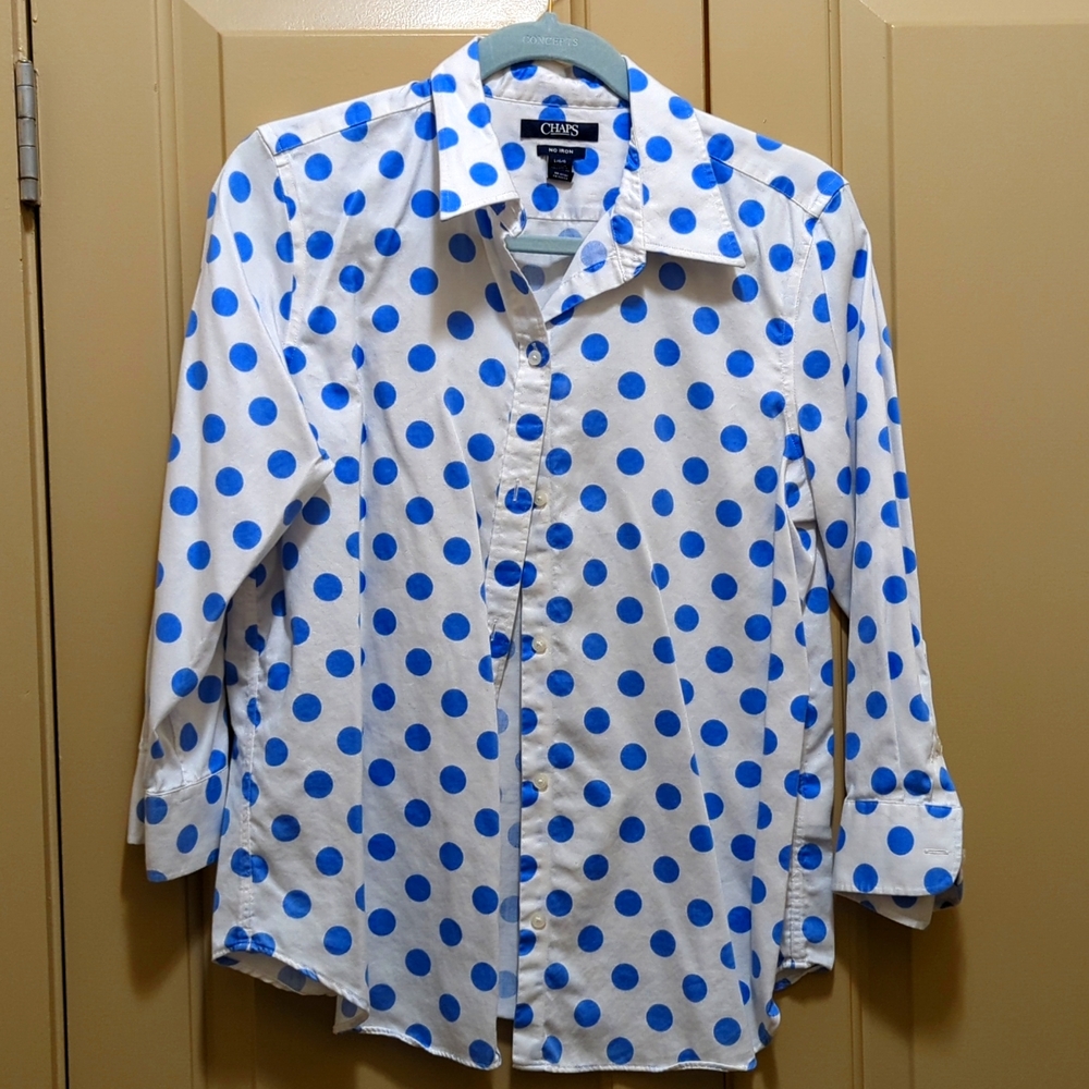 CHAPS Button Down Shirt